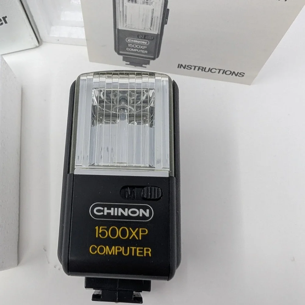 Chinon 1500XP Computer Auto-Electronic Strobe Flash Unit with Box & Manual